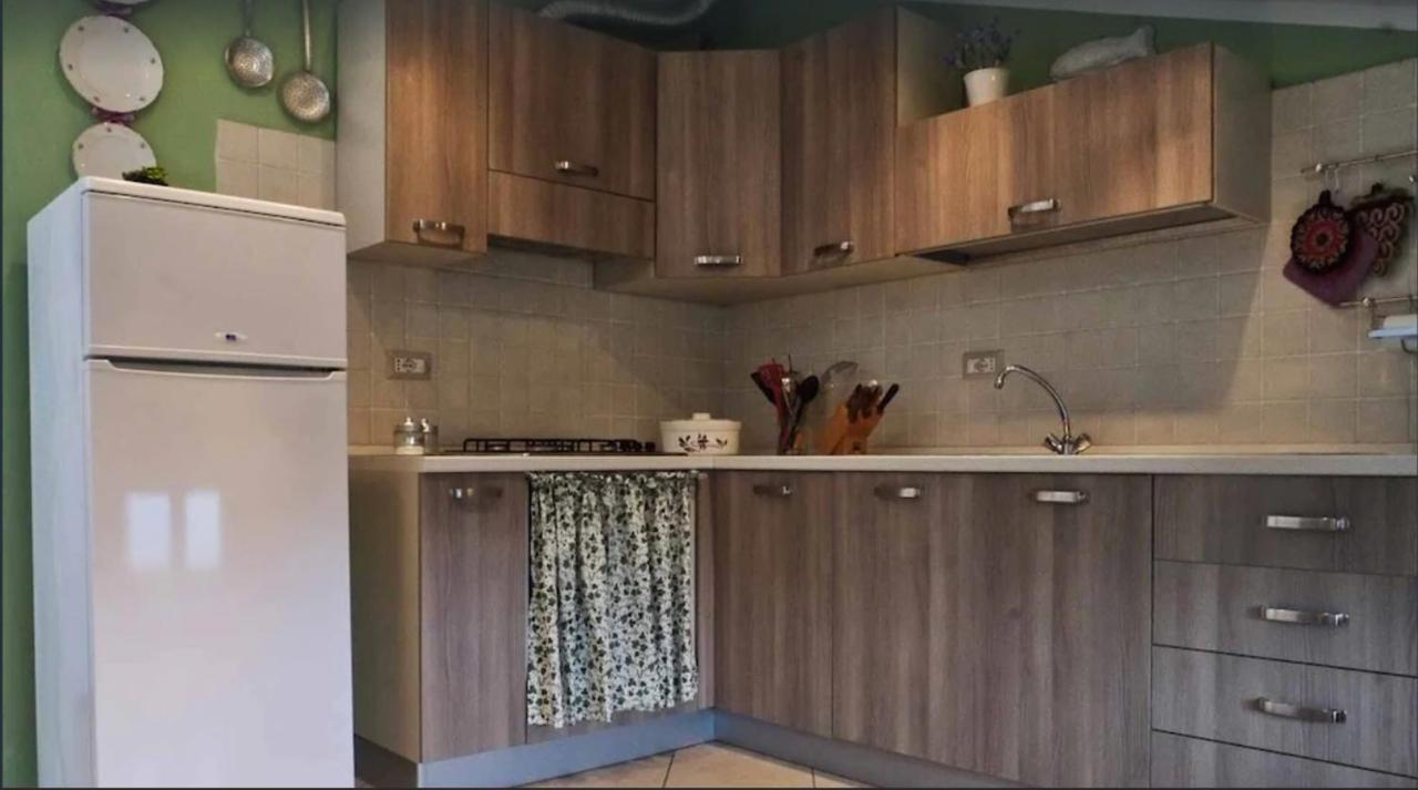 Casa Di Claudia Lejlighed Arnasco Eksteriør billede